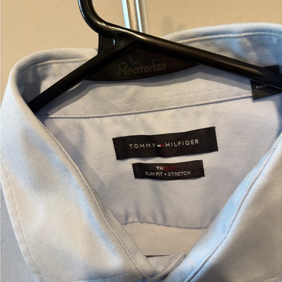 Tommy Hilfiger Slim Fit THFlex Dress Shirt - Picture 5 of 7